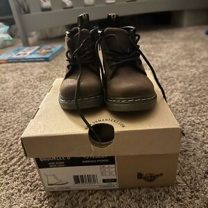 NIB Dr Martens Brooklee toddler boots